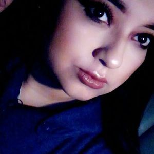 Meet your Posher, Aly